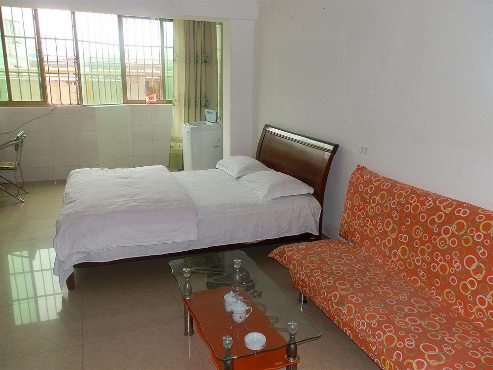 Xingfu Hotel Нанинг Екстериор снимка
